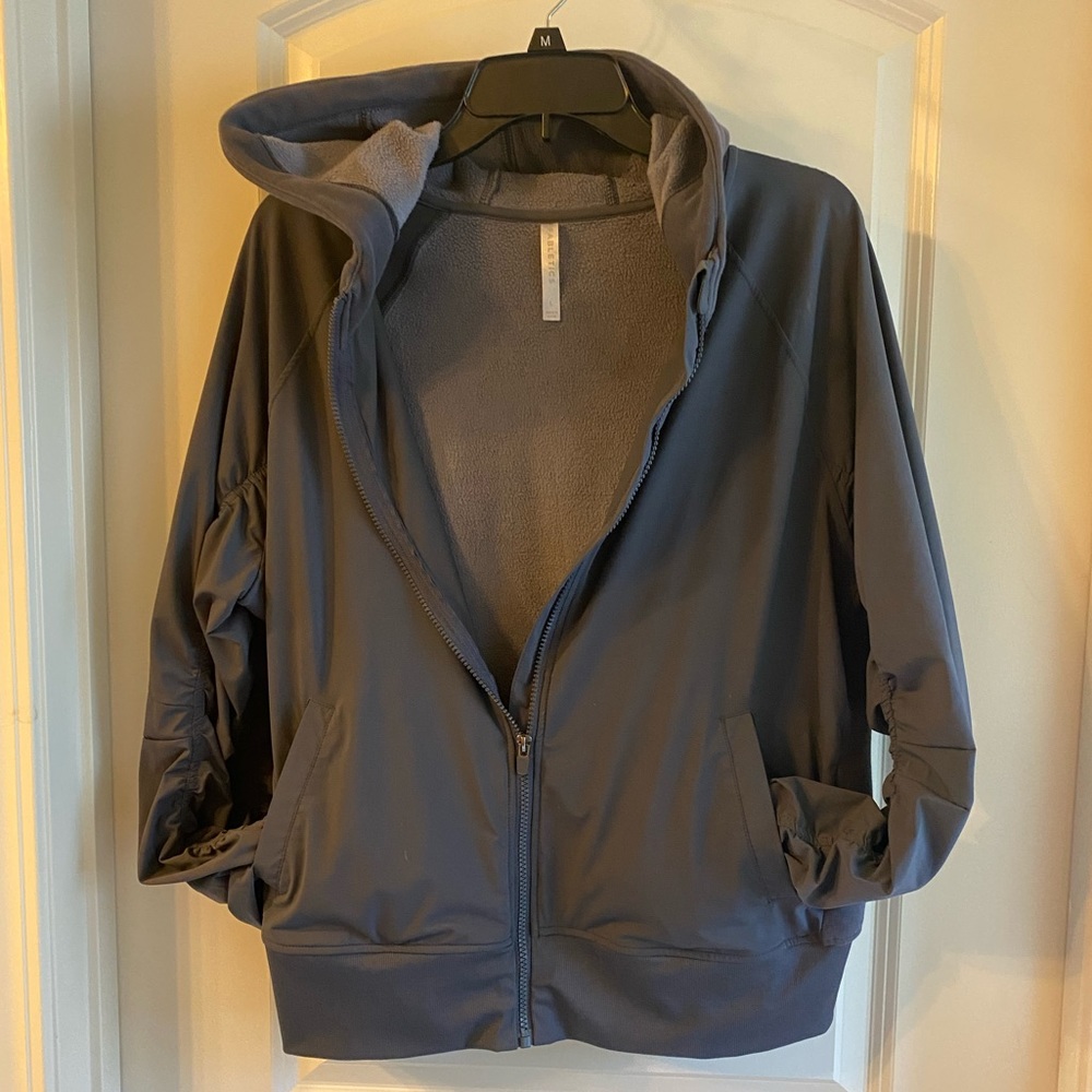 Fabletics Amara Hooded Jacket iron grey large